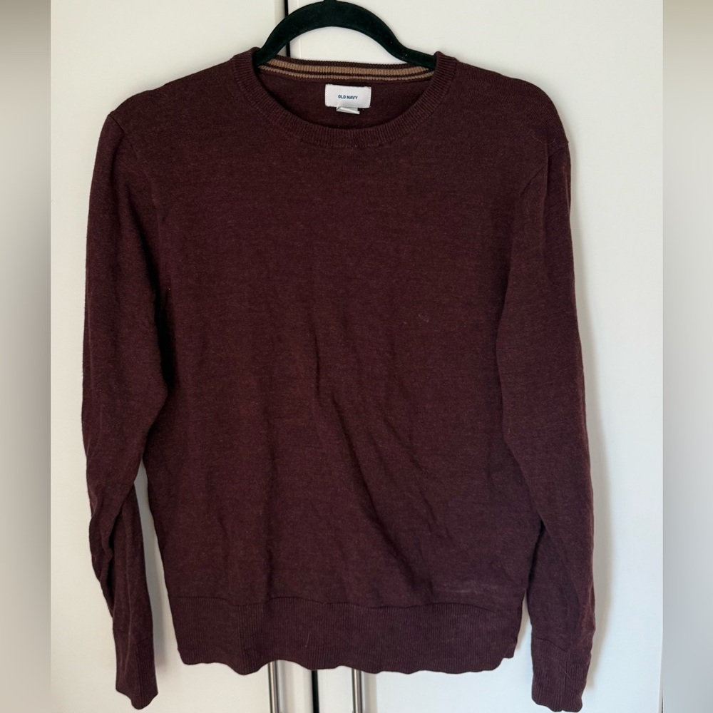 Old Navy Men's Burgundy Crewneck Sweater